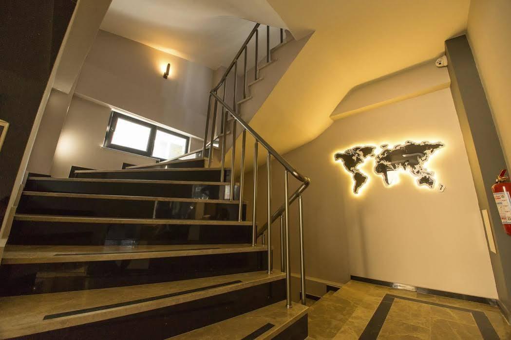 Big Point Plus Hotel Biga Exterior photo