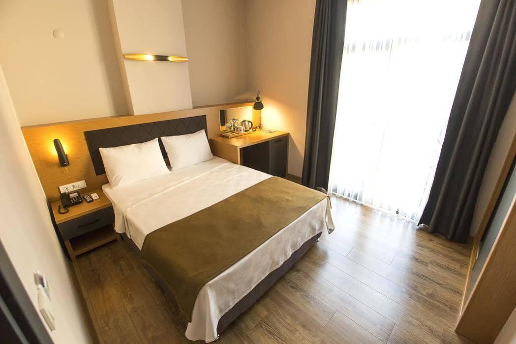 Big Point Plus Hotel Biga Exterior photo